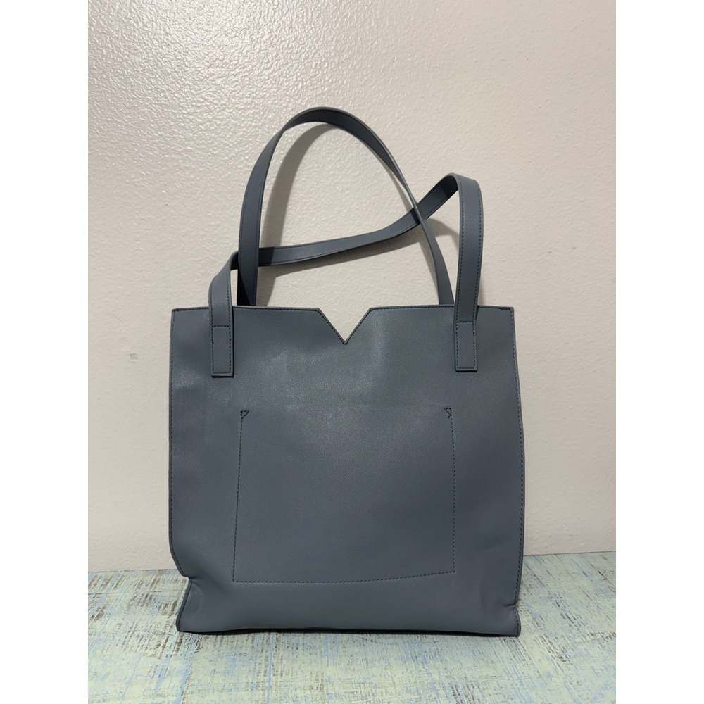 PIXIE MOOD Alicia Tote II Vegan Leather Large Tote & Removable Crossbody Bag - Picture 2 of 10